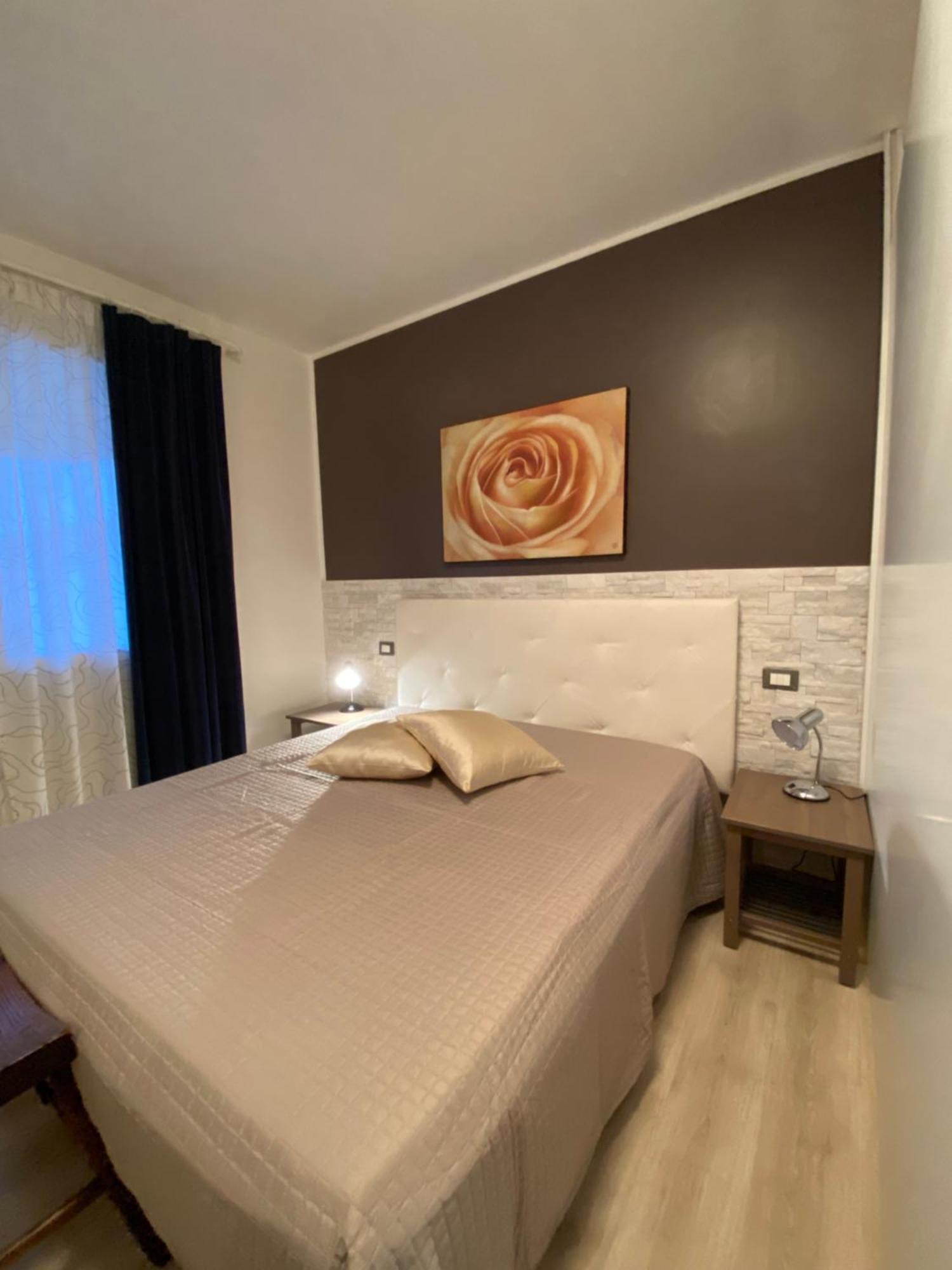 Meridien House Casalserugo Eksteriør billede